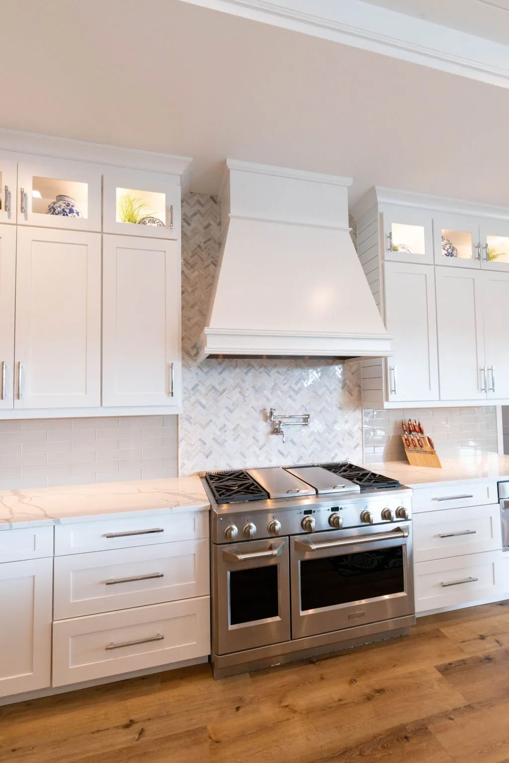 Waterfront Retreat — image 22