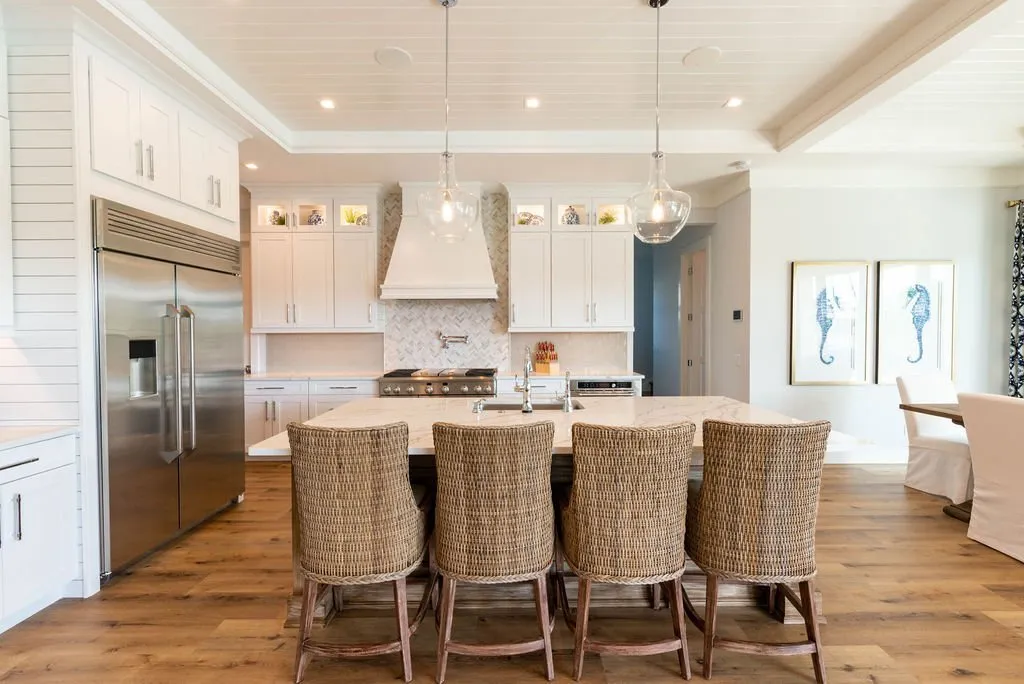 Waterfront Retreat — image 17