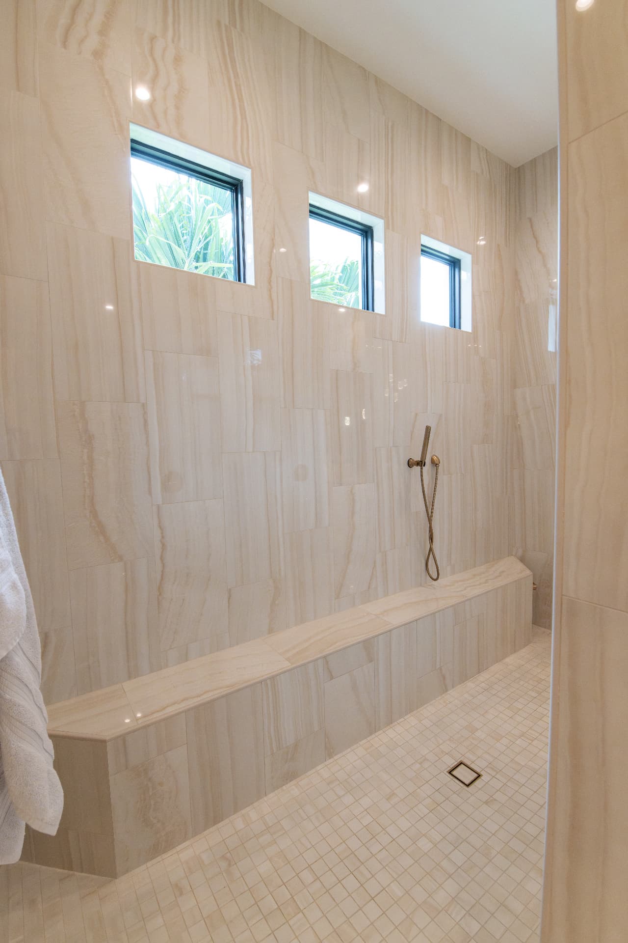 PGI Coastal Contemporary — image 13