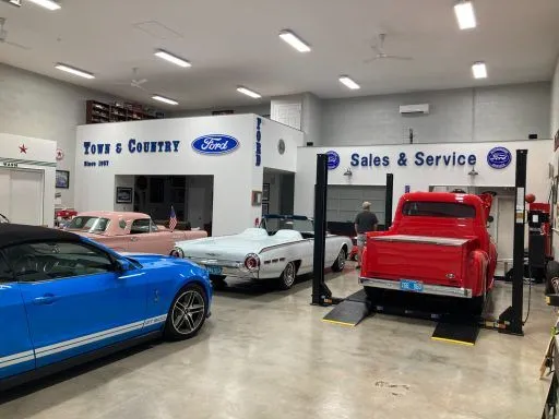 Private collector showroom and service garage