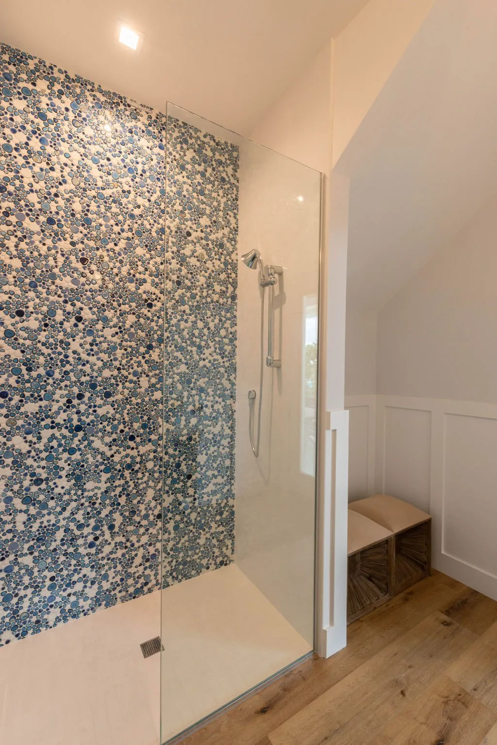Waterfront Retreat — image 36