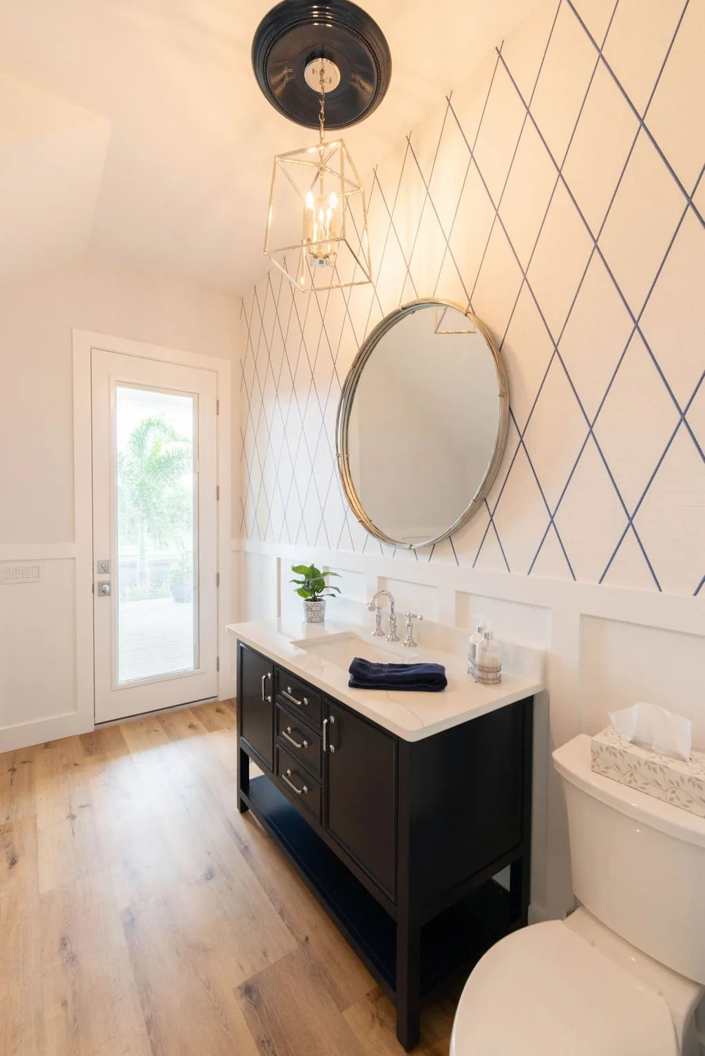 Waterfront Retreat — image 42