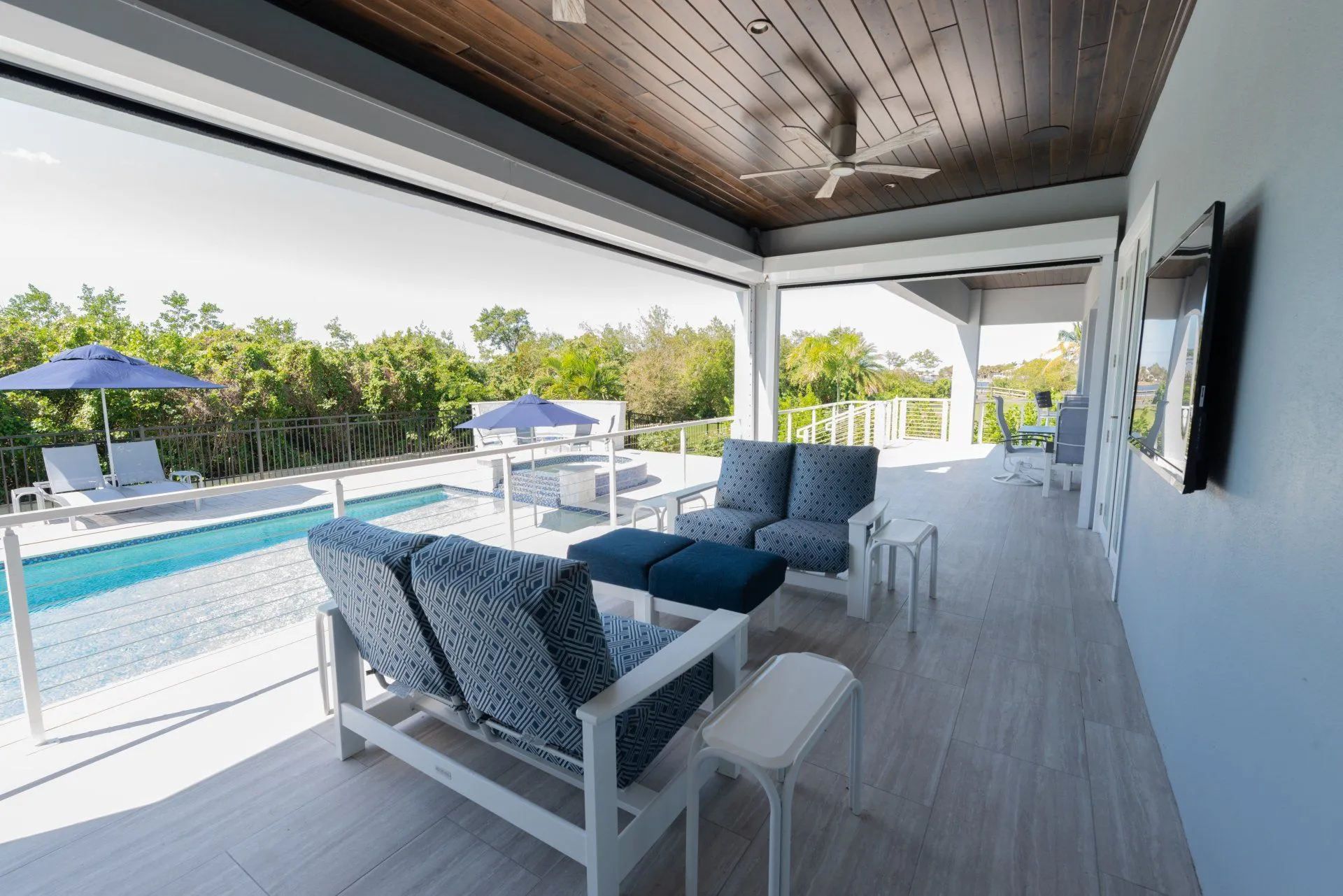 Grassy Point Estates — image 23