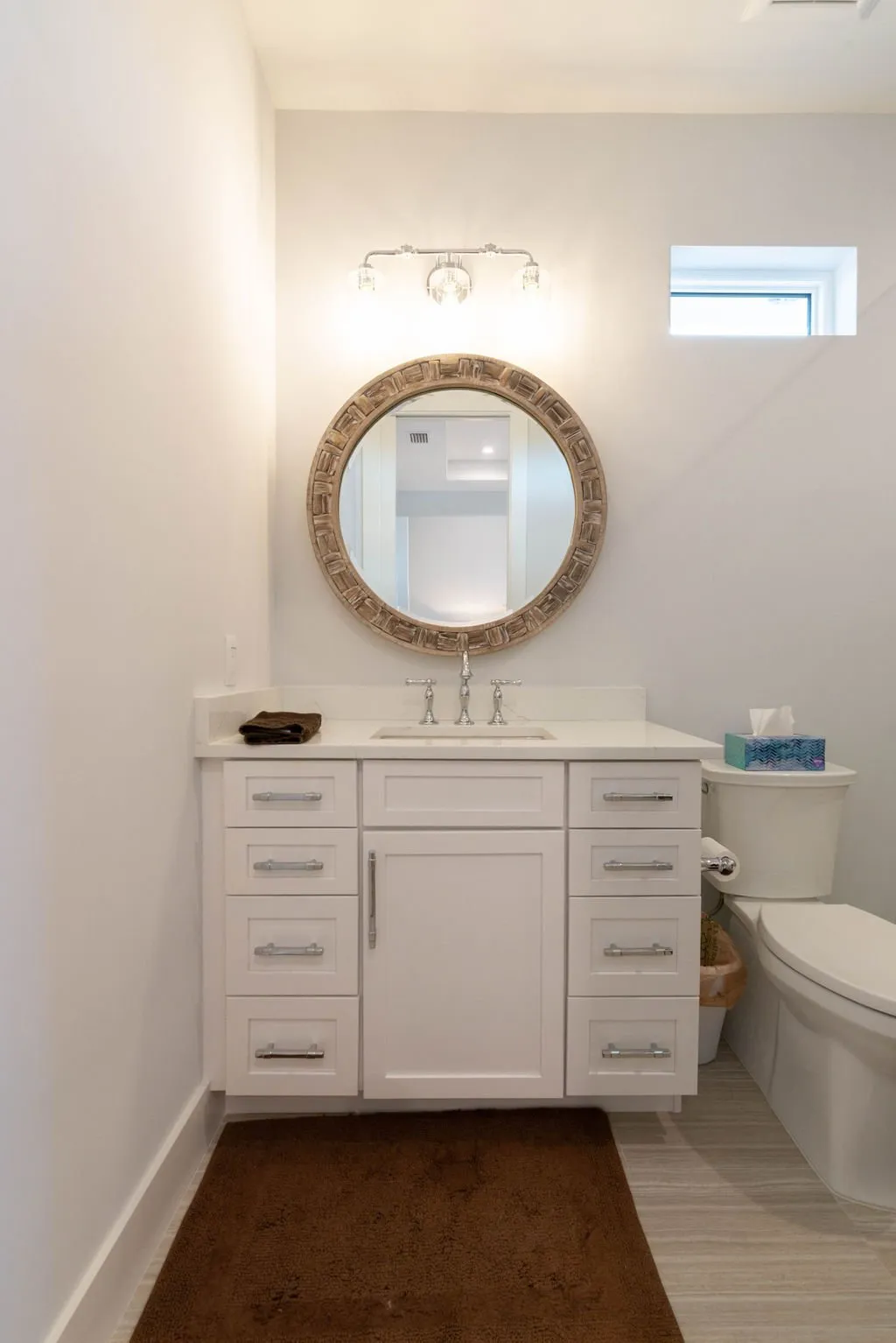 Waterfront Retreat — image 38